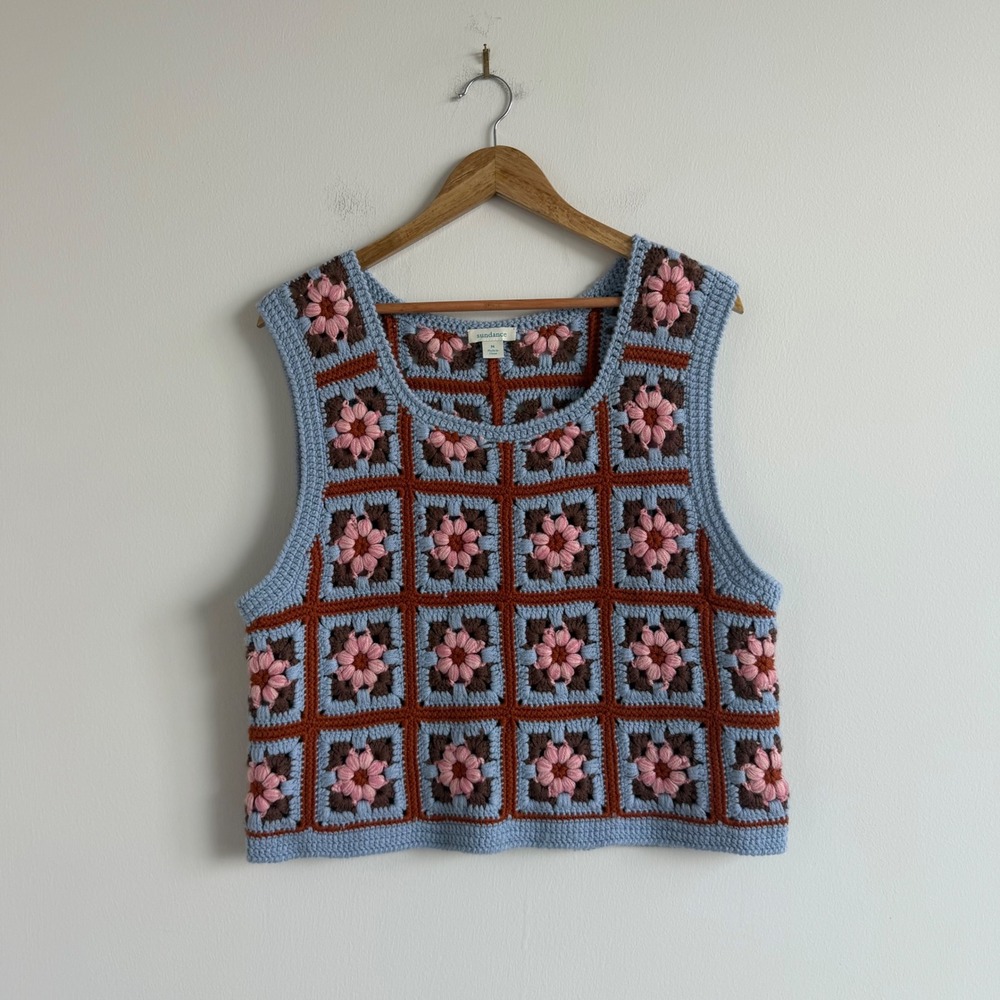Sundance Crochet Open Meadows Sweater Vest Size Medium